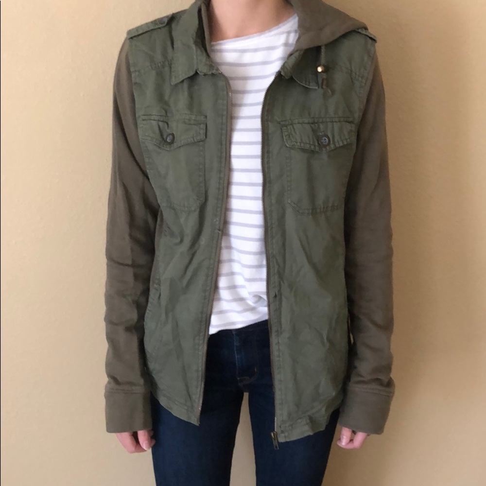 green light weight jacket